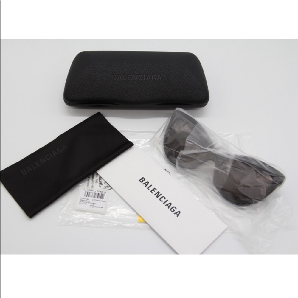 NEW BALENCIAGA SUNGLASSES BB0217S 001 CAT EYE EYEWEAR BALENCIAGA NEW COLLECTION - Picture 13 of 13